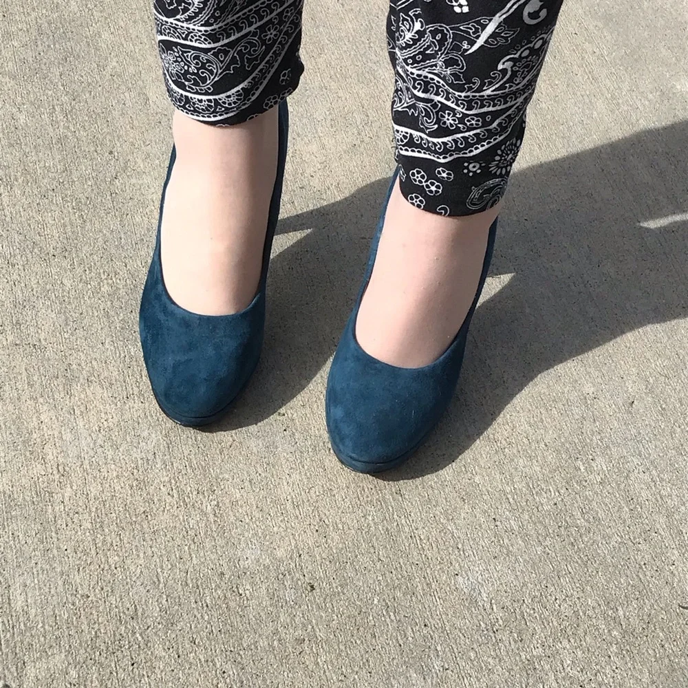 Helén Billkrantz Suede Leather Heels